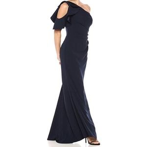 Carman Marc Valvo Infusion Gown